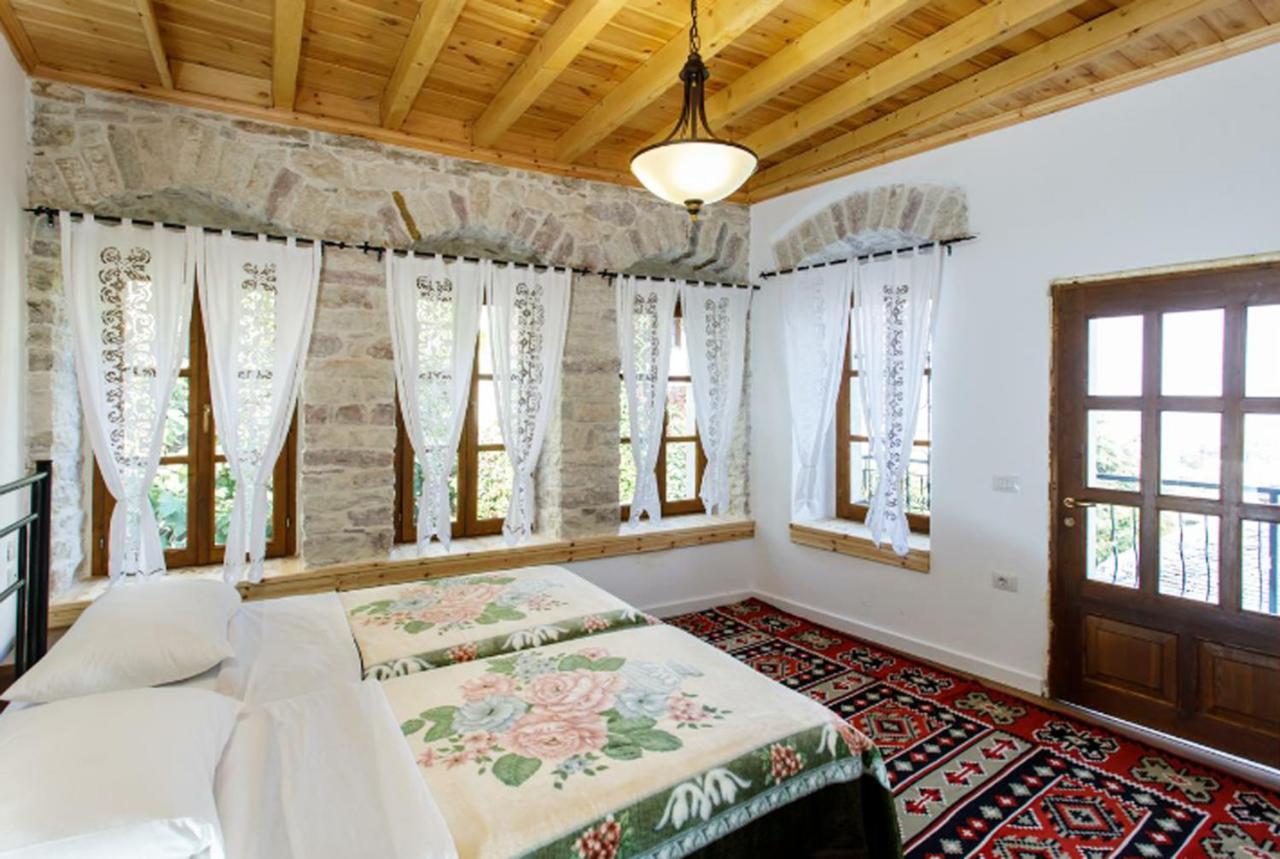 Guest House Tea Gjirokastër Buitenkant foto